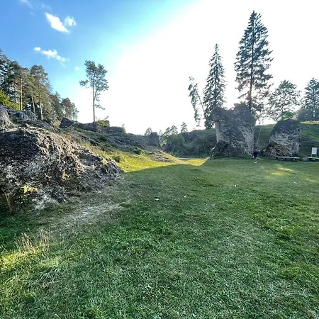 Unter'm Rosenstein, Heubach * Heubach (Baden-Wurttemberg)